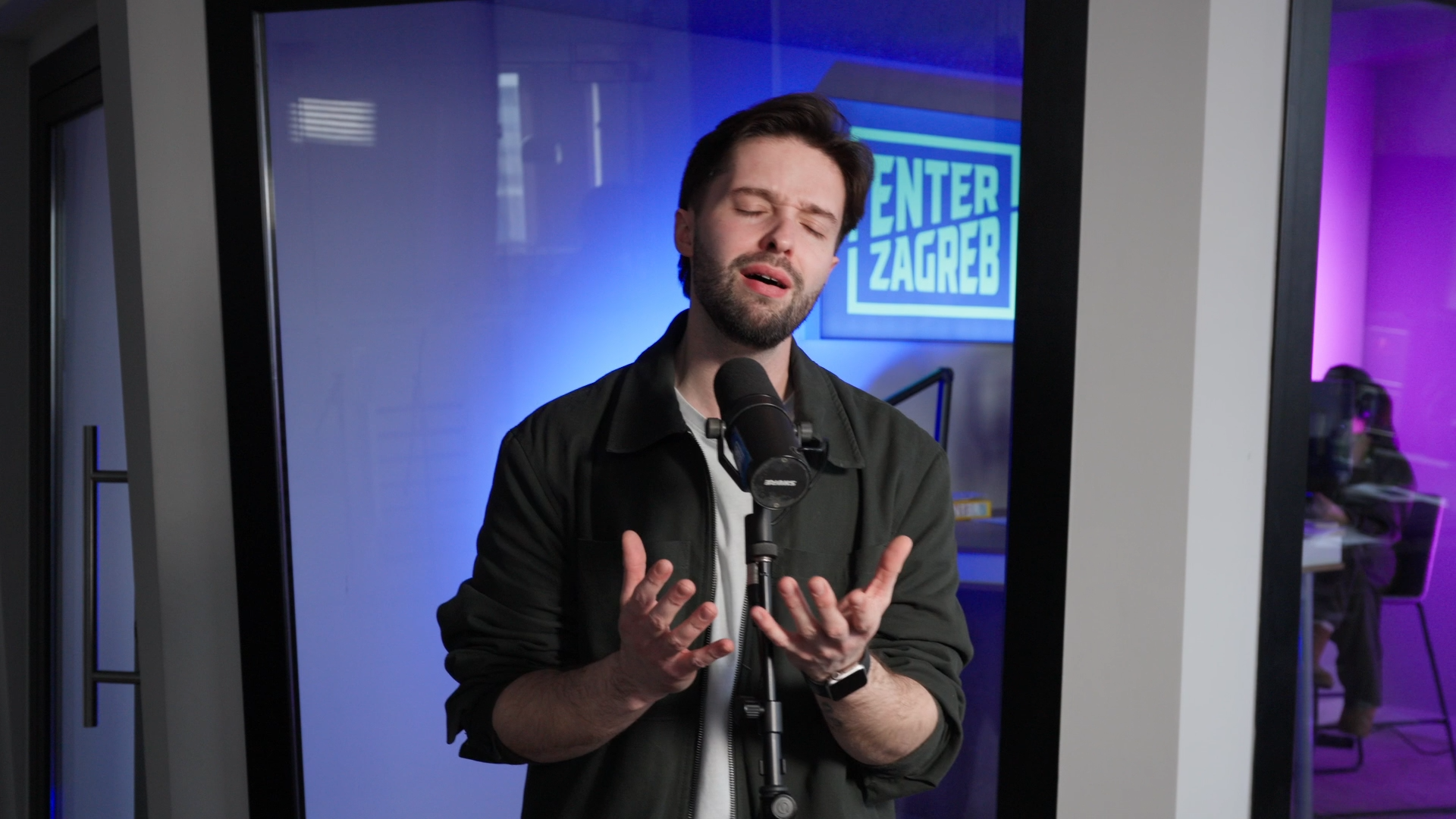 Enter Mashup – Dorian